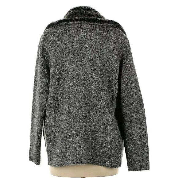 Mango Wool Trench Coat Winter Size 6 Gray Faux Fur Pockets Classic Mob Wife - Picture 3 of 12